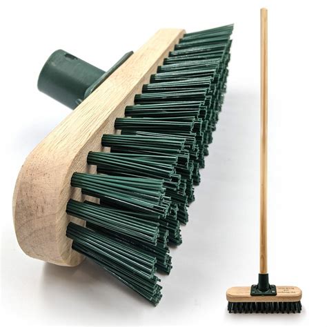 HEAVY DUTY STIFF FLOOR SCRUBBING DECK SCRUB BRUSH YARD BROOM AND WOODEN