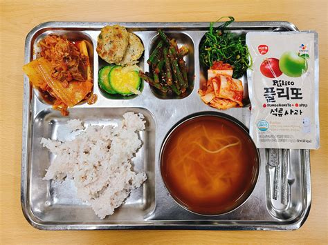 Daily Korean Lunch! #43 : r/KoreanFood