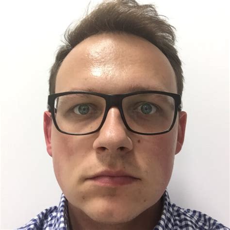 Marcin Para Md Younger Assistant Orthopaedy Research Profile