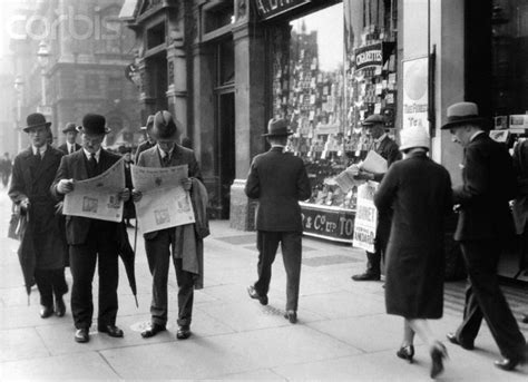 Photographs of London : 1890-2011 | Paradise Circus