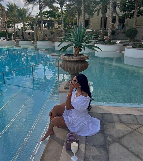 Hot Sexy Karolina Zubkova Mattes Bikini Pics