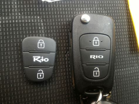 Ремонт ключа — замена резиновой накладки — KIA Rio 5-door (3G), 1,6 л ...