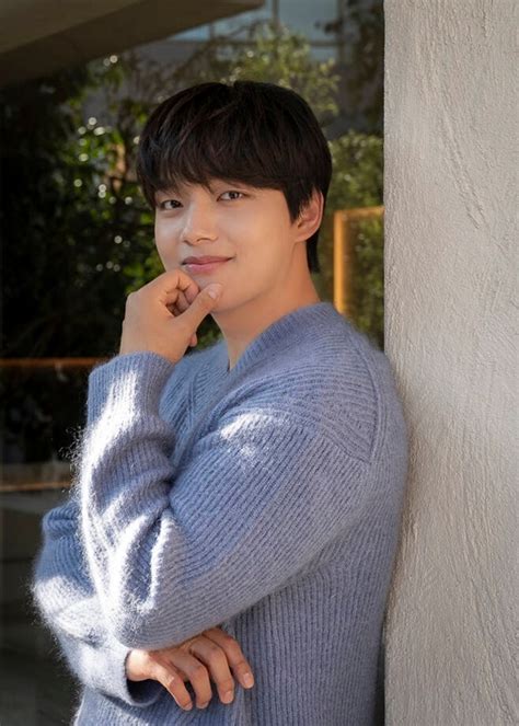 Yeo Jin Goo Habla Sobre Sus Experiencias Con El Amor En Comparación Con