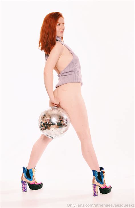 Athenaeeveesqueeks 1186 Porn Pic