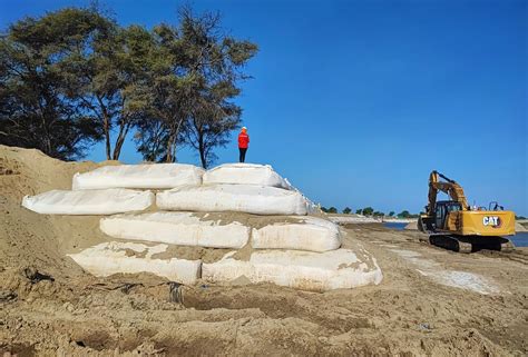 Contralor A Alerta Deficiencias En Trabajos De Protecci N De Ribera Del