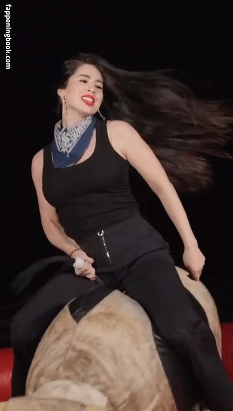 CarolineKwan Nude OnlyFans Leaks Fappening FappeningBook