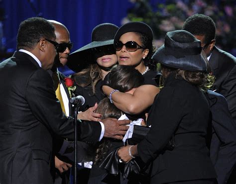 Janet Jackson At Michael Jacksons Funeral