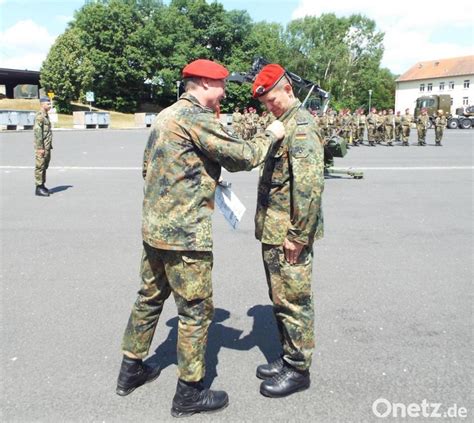 Neuer Oberstleutnant F R Logistikbataillon In K Mmersbruck Onetz