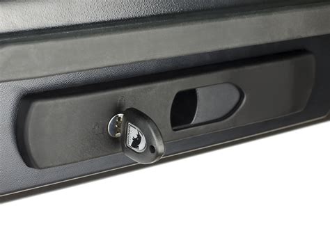 Автобокс Broomer Venture (L) 430л. АБС, текстурный пластик (Чёрный)