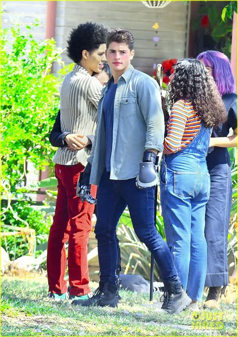 Gregg Sulkin Uses His Superpower Gloves On Runaways Set Photo