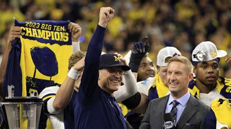 No 2 Michigan Beats No 18 Iowa 26 20 For Big Ten Title Likely To