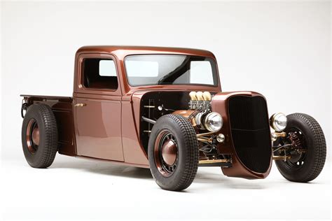 Factory Five's '35 Ford Hot Rod Truck | RME4x4.com