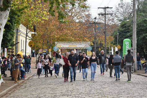 Ivoti Cotas De Patroc Nio Da Feira Do Mel Rosca E Nata Est O