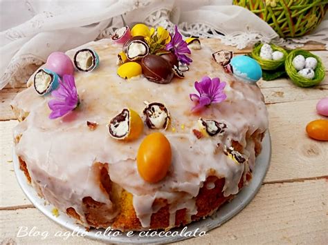 TORTA DI PASQUA CON OVETTI Aglio Olio E Cioccolato