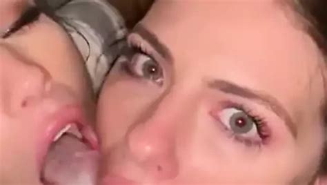 Amateur Blowjob Mit Happy Ending Blasen Bis Zum Schluss Kissing Kissing Porn Xhamster