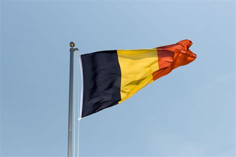 Acheter Drapeau Belge 90 X 150 Cm Monsieur Des Drapeaux