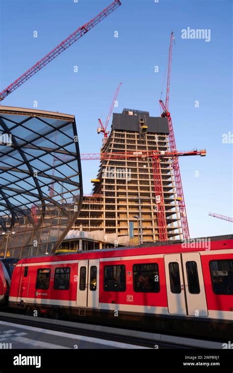 Rohbau Des Bauprojekts Elbtower Der Architektonische Abschluss Der