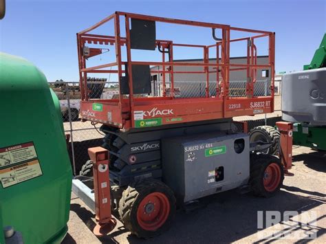 2015 Skyjack SJ6832RT 4x4 Dual Fuel Scissor Lift In Las Cruces New