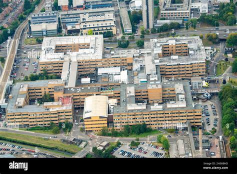 Queens Medical Centre Nottingham Hi Res Stock Photography And Images