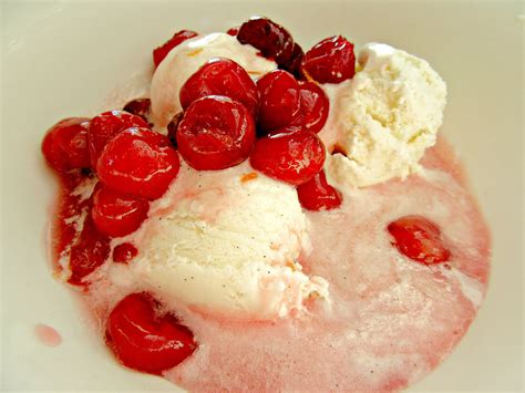 Cherries Jubilee With Vanilla Ice Cream Clean Fingers Laynie Recipe