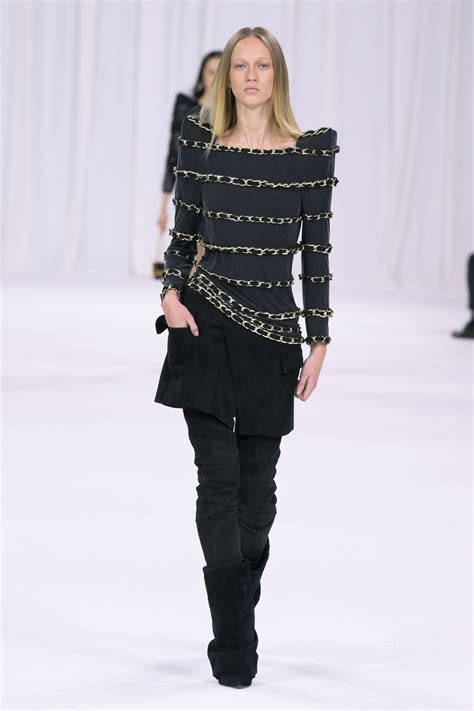 Balmain Spring 2025 Ready-to-Wear Runway, Fashion Show & Collection