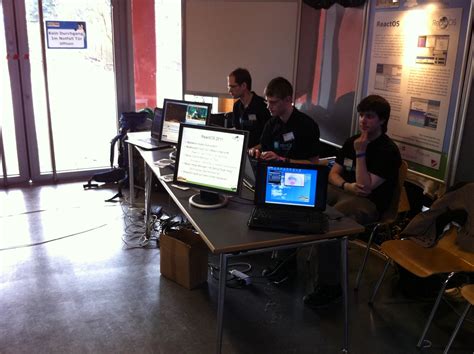 Img Reactos Booth At Chemnitzer Linux Tage Daniel Reimer