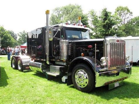 pin  peterbilt semi trucks peterbilt trucks trucks semi trucks