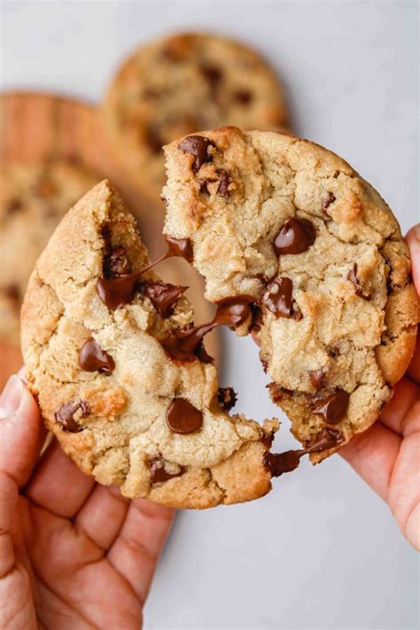 Crumbl Chocolate Chip Cookies Copycat Recipe Lifestyle Of A Foodie