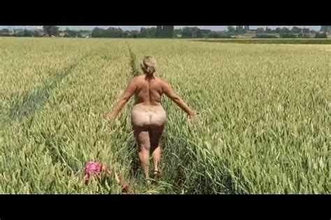 La Bourgeoise Nue Dans La Campagne In Indonesian Porn Xhamster