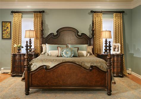 Master Bedroom Designs. Traditional Bedroom Designs - Traditional ...