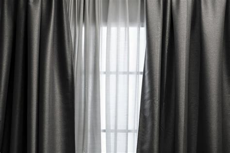 8 Best Blackout Curtains Guide | Keep Your Home Dark & Cozy