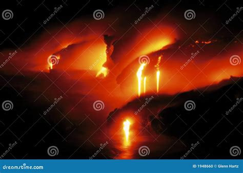 Fluxo De Lava De Incandesc Ncia Em Hava Foto De Stock Imagem De