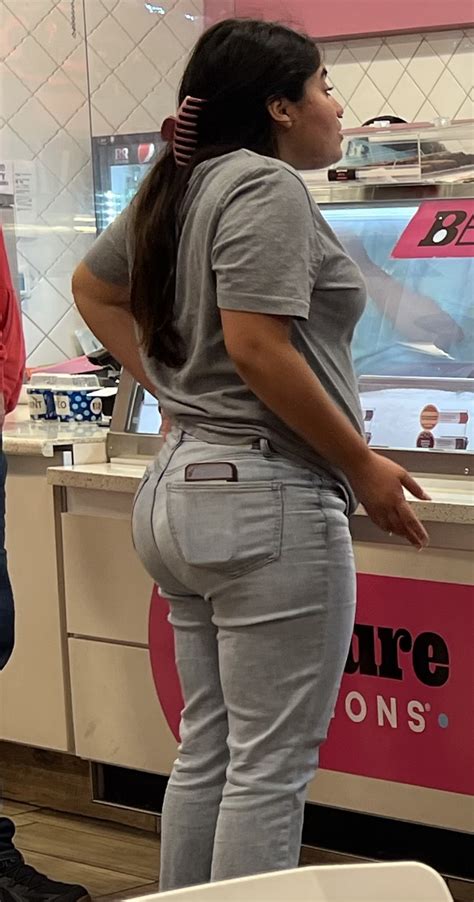 Latina With Great Ass In Jeans Tight Jeans Forum