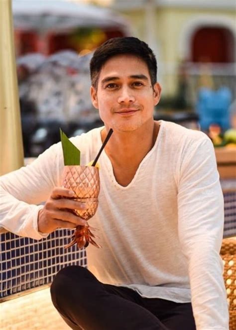 Piolo Pascual Height, Weight, Age, Girlfriend, Family, Facts, Biography