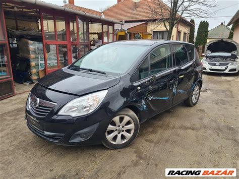 Opel Meriva B Benzin A Xer Bontott J Rm Bont S Bontott