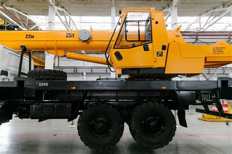 Автокран КС-45717 1Р на базе УРАЛ 4320 технические характеристики, цена ...