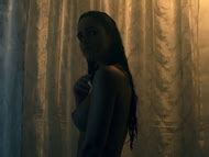 Naked Alicia Sanz In En Brazos De Un Asesino