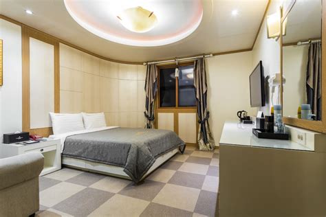 Incheon Airport Hotel Incheon, Incheon, KR - Reservations.com