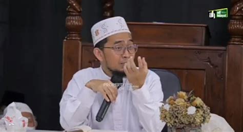 Jarang Diketahui Ustadz Adi Hidayat Ini Cara Agar Allah Tidak Menolak