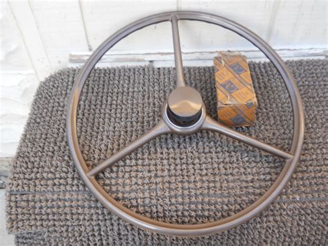 Vintage 1937 38 39 Chevy Steering Wheel W Horn Button Original