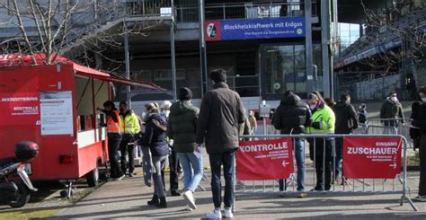 Freiburg Frauenfu Ball Bundesliga Sc Freiburg Unterliegt Dem Fc