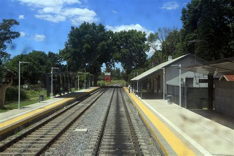 Ferrocarril Mitre Retiro Gral Pacheco Conexi N Esencial En Buenos