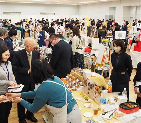 三井食品、東京で業務用展示会 “〆”メニュー多彩に 日本食糧新聞・電子版