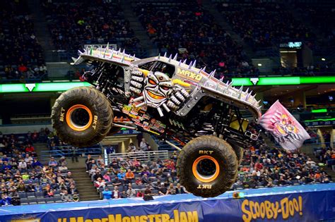 Max-D 4 | Monster Trucks Wiki | FANDOM powered by Wikia