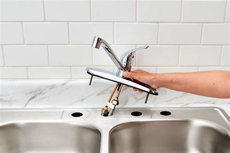 how to remove kitchen faucet 2