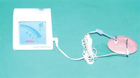 Experimental Setup Showing Root Zx Apex Locator Connected To The Teeth