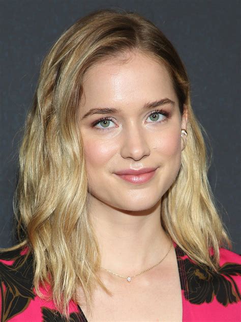 Elizabeth Lail