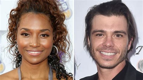 TLC S Chilli And Boy Meets World Alum Matthew Lawrence Are Dating