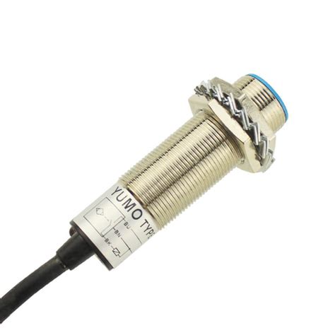 M18 5mm Npn Nc Output Capacitance Proximity Sensor China Proximity Sensor And Capacitive Sensor