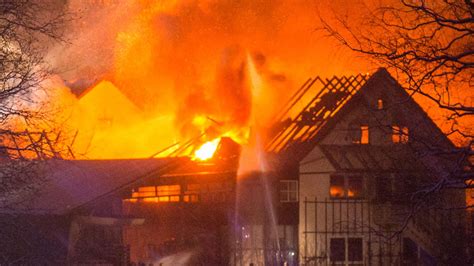 Brand Auf Bauernhof In Buttenheim K He Sterben K He Sterben